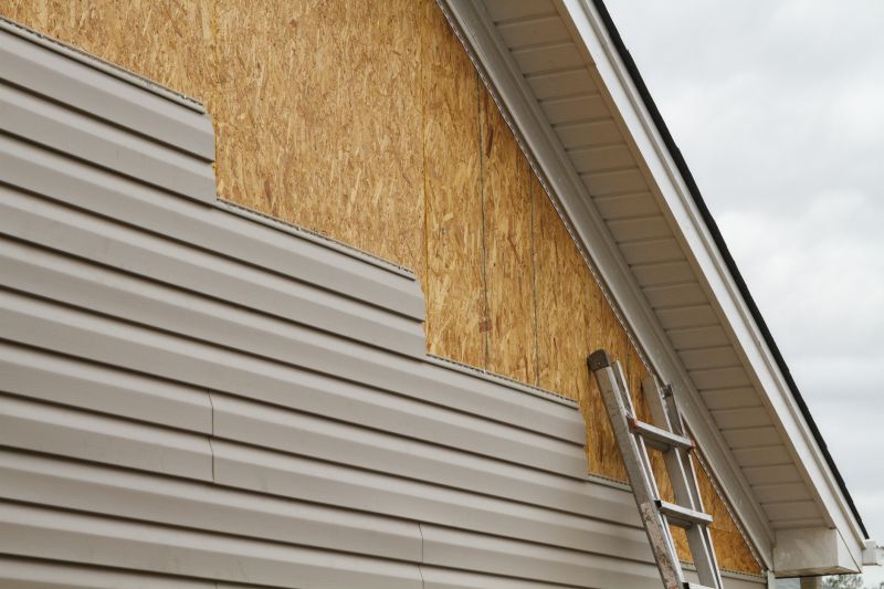 Installing Vinyl Siding in Lansing